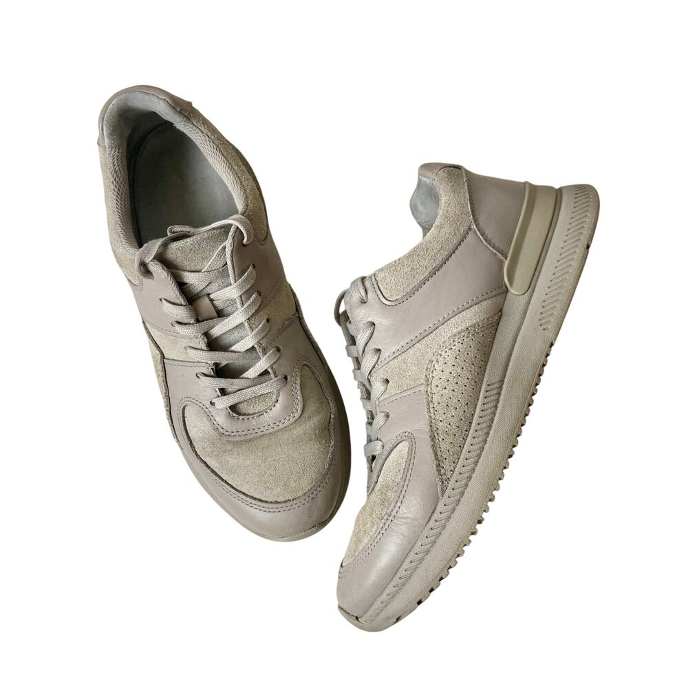 Tread by Everlane Light Grey Leather Trainer Size 8.5